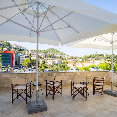 Apartman Aura - Comfort 1 With Shared Swimming Pool